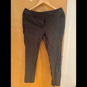 Loft: Julie fit pants tapered at the ankle